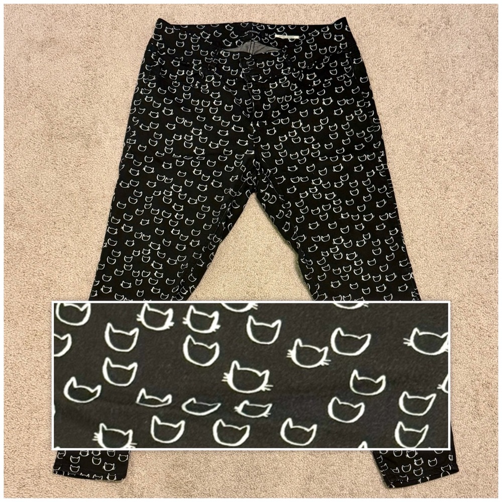 Blackheart Black and White Skinny Jeans - Now with MOAR CATS